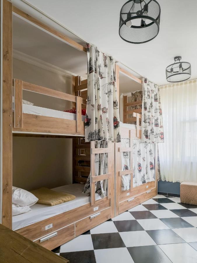 Taksim Hostel Green House Istanbul Exterior photo